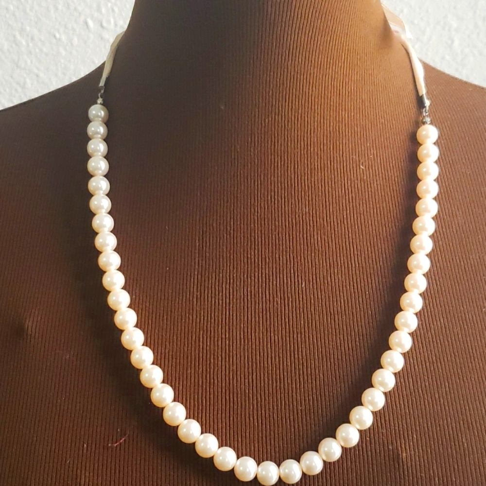 FASHION NECKLACE